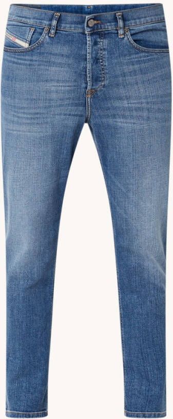 Diesel 2005 D Finning tapered jeans met medium wassing