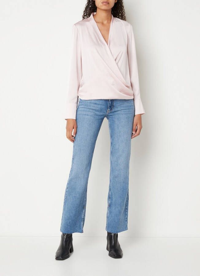 Mango Elle mid waist flared jeans met medium wassing