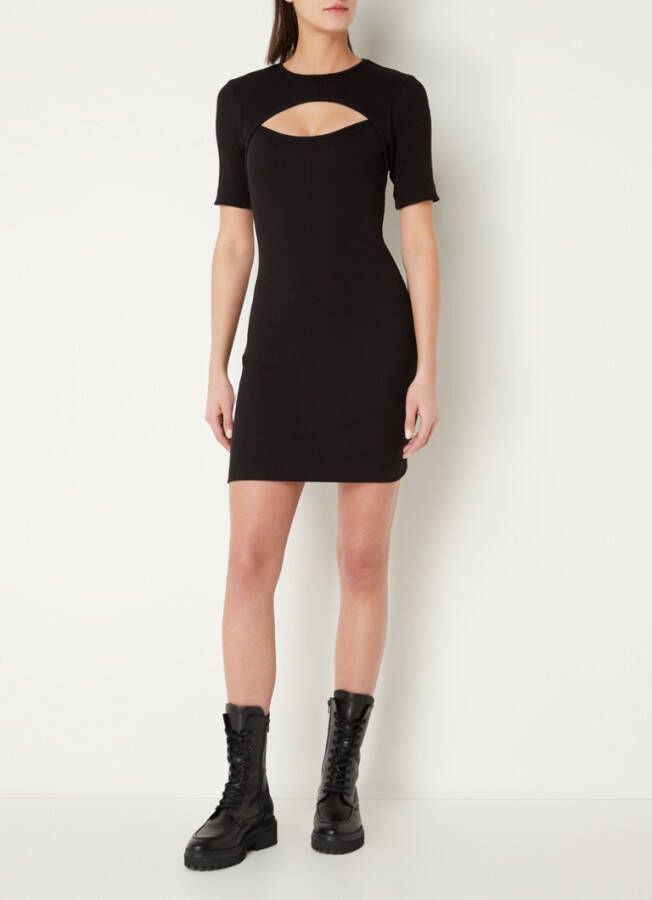 NIKKIE Cutout mini jurk met ribstructuur