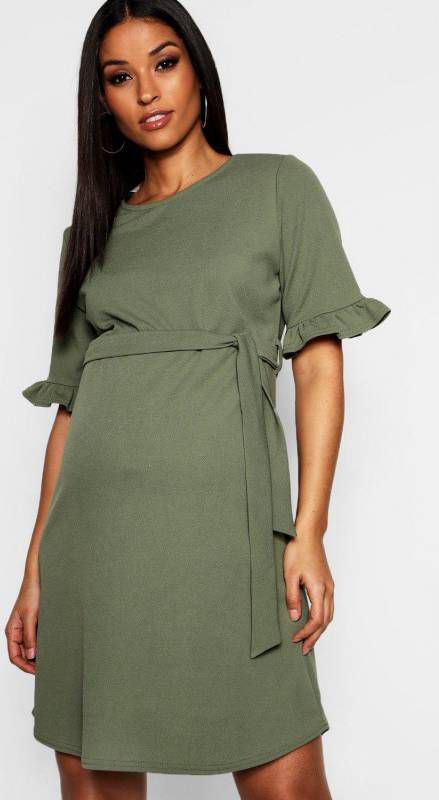 boohoo Positiekleding Gesmokte Jurk Met Ruches En Sluiting Taille, Kaki