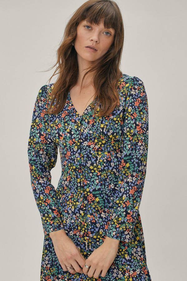 boohoo Retro Doorknoop Bloemen Midi Jurk, Blue