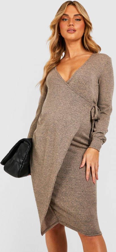 boohoo Zwangerschap Gebreide Melange Midi Wikkel Jurk Met Ceintuur, Beige