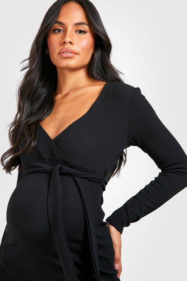 boohoo Zwangerschap Gekreukelde Geribbelde Midi Jurk Met Ceintuur, Black