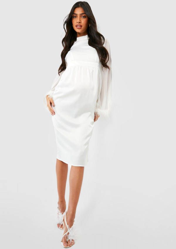 boohoo Zwangerschap Gelegenheids Midi Jurk Met Veren En Cape Detail, White