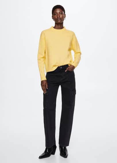Mango Canada fijngebreide trui met stretch en ronde hals