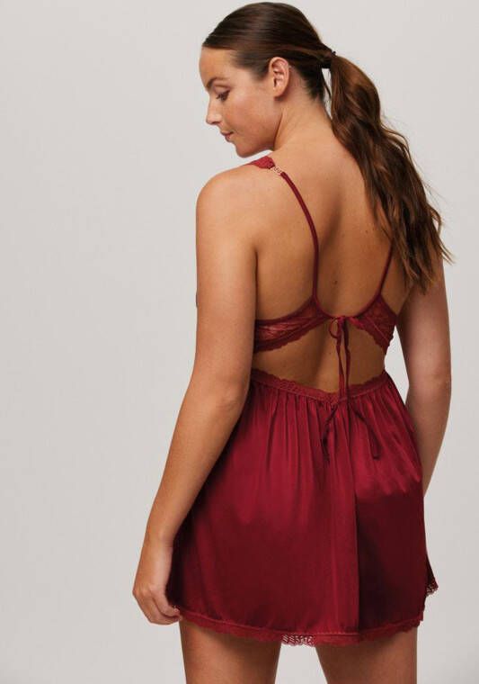 Ysabel Mora Nachtjurk met kant