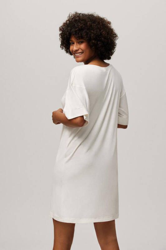 Ysabel Mora Nachtjurk met korte mouwen